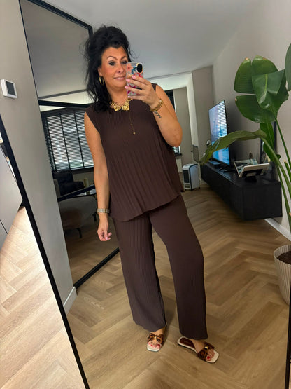 Two piece Bea Bruin